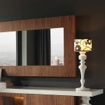 Detalle espejo moderno CALIPSO WOOD chapa natural