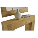 Detalle conjunto Recibidor moderno LOTTO chapa natural