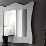 Espejo moderno DIVANI lacado con forma