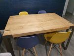 detalle mesa comedor rectangular moderna pair extensible patas acero
