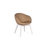 Sillon moderno hosteleria VENUS patas haya tapizado