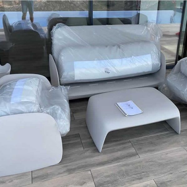 conjunto mueble exterior moderno mesa sillon y sofa