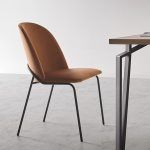 ambiente silla moderna jasper tapizada pata metálica curvada