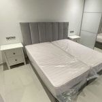 ambiente dormitorio cabezal tapizado moderno triana descanso confort colchon canapé