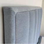 detalle cabezal moderno velvet tapizado dormitorio descanso confort